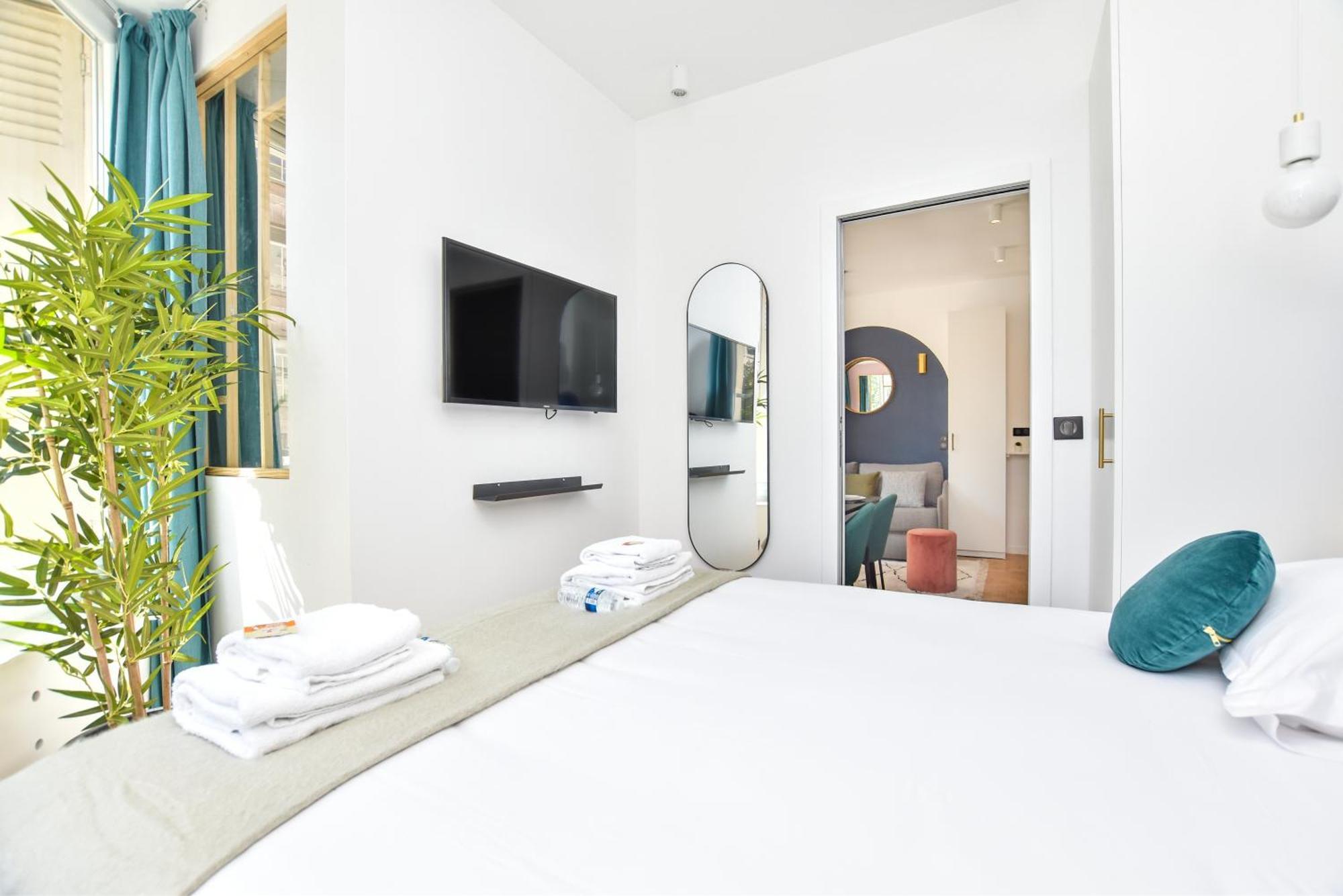 Charming And Cosy Flat Next To The Eiffel Tower Apartment Paris Exterior photo